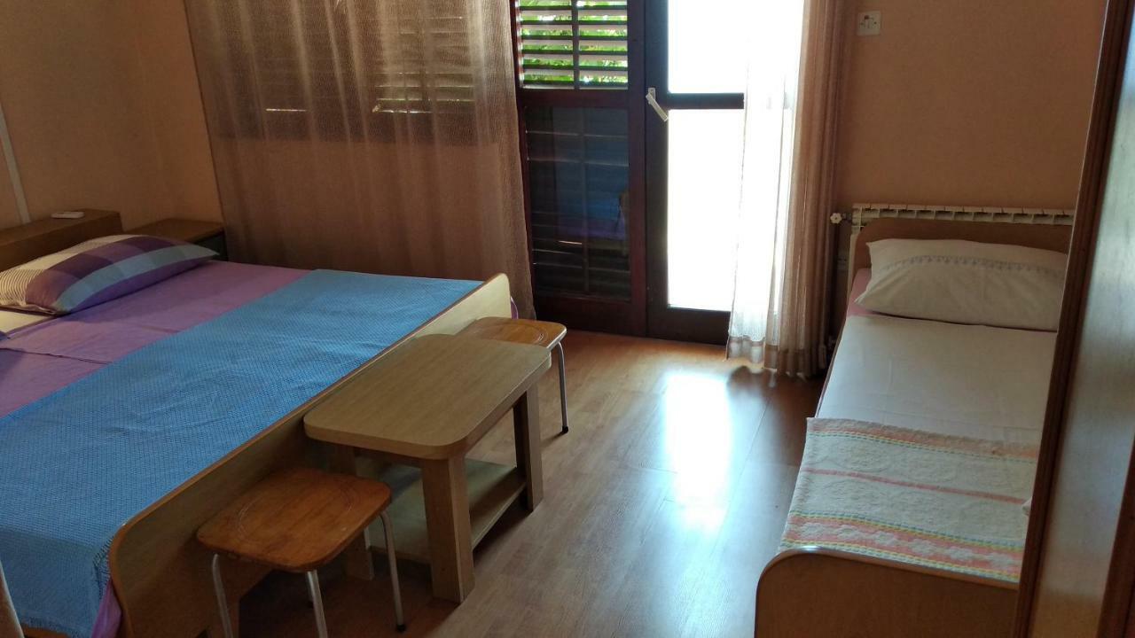 Apartment Ivo Veliko Brdo Makarska Exteriör bild