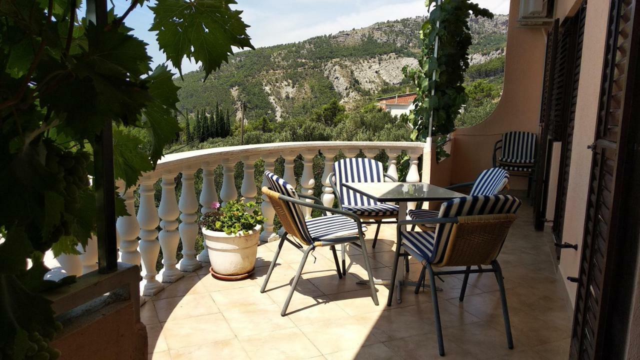 Apartment Ivo Veliko Brdo Makarska Exteriör bild